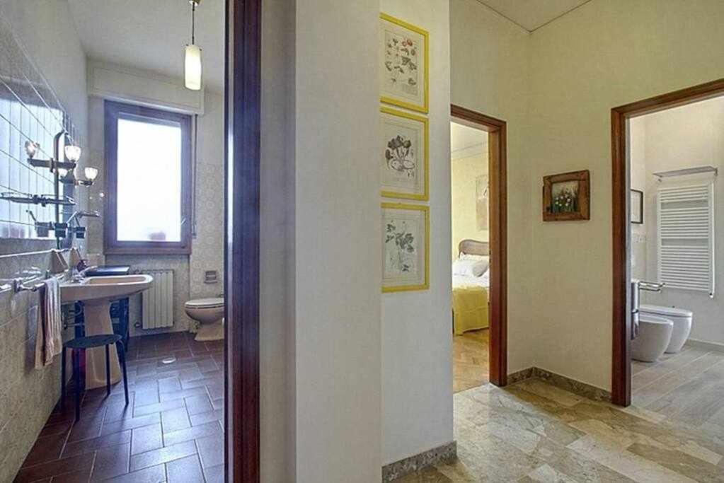 Frati Bigi With Two Bedrooms And Parking Florenz Exterior foto