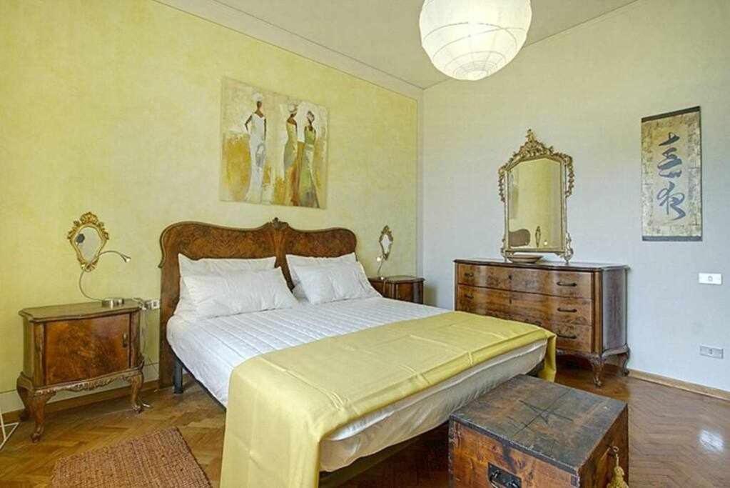 Frati Bigi With Two Bedrooms And Parking Florenz Exterior foto